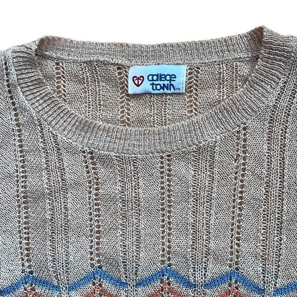 Vintage College Town Chevron Striped Scoop Neck Long Sleeve Lightweight Sweater - Picture 7 of 10